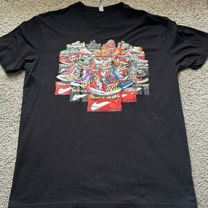 Sneaker Head t shirt. Size large. EUC.